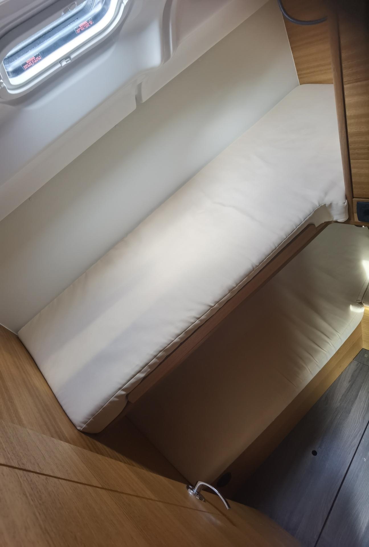 Elan Impression 45.1, picture 12