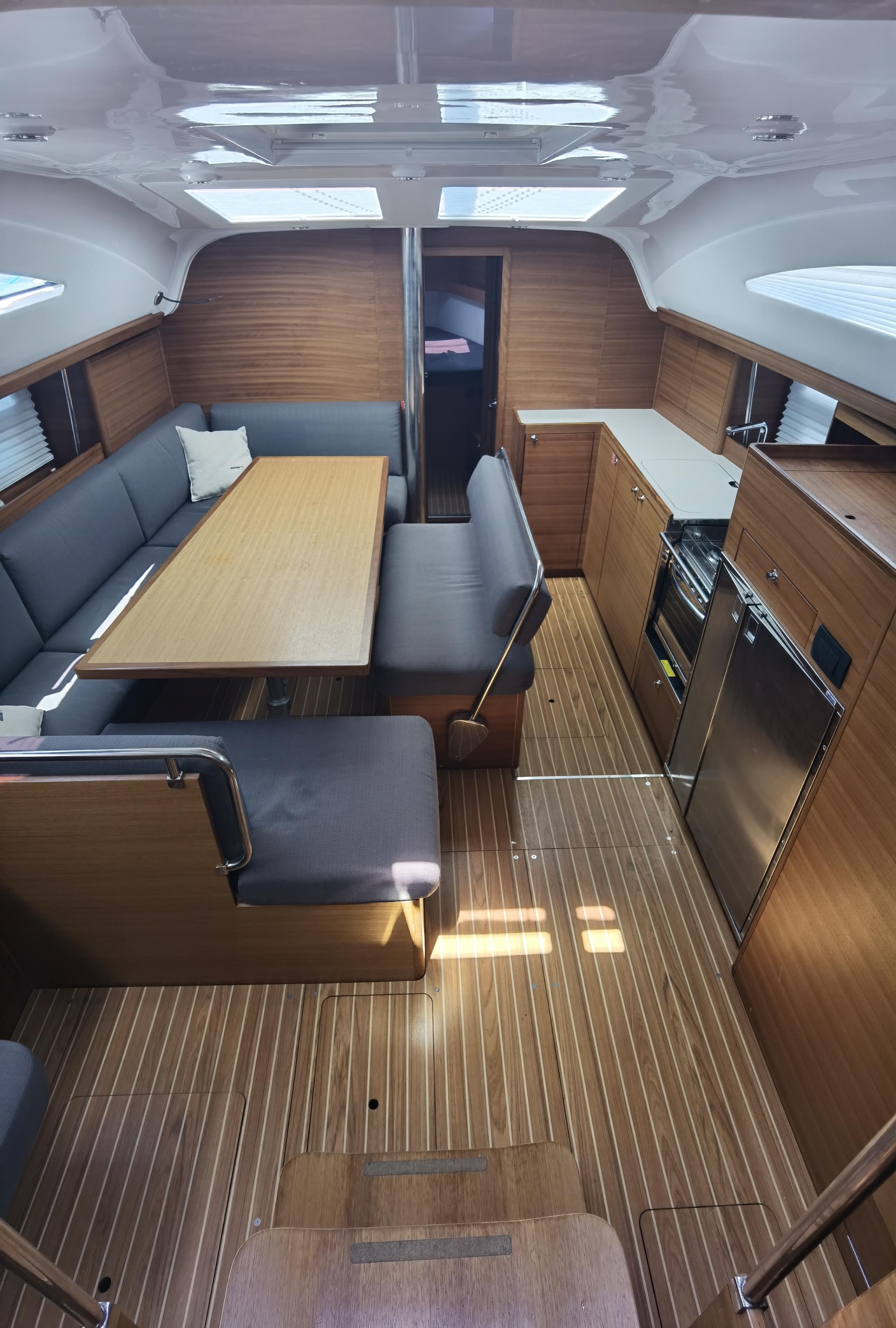 Elan Impression 45.1, picture 4