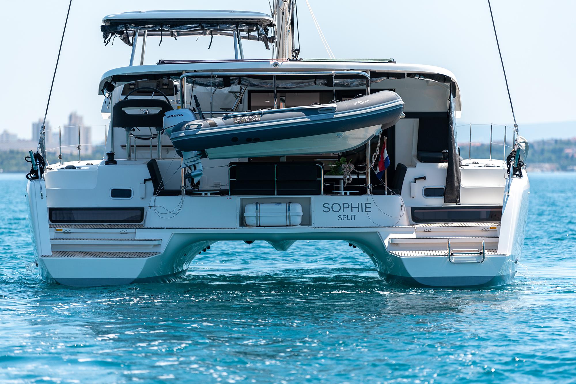 Lagoon 42 OW, picture 4