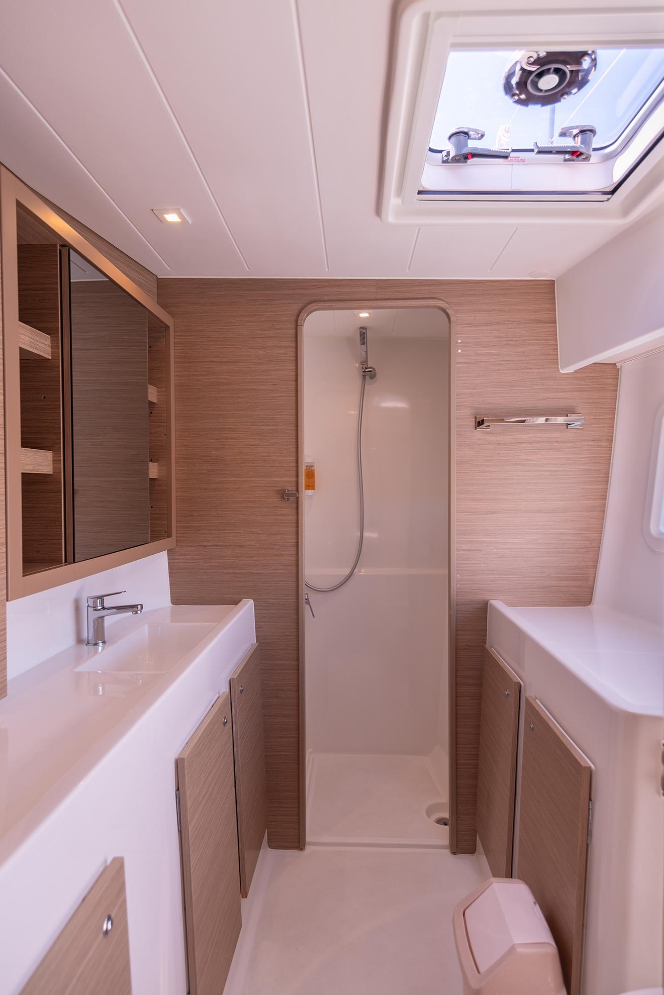 Lagoon 42 OW, picture 12