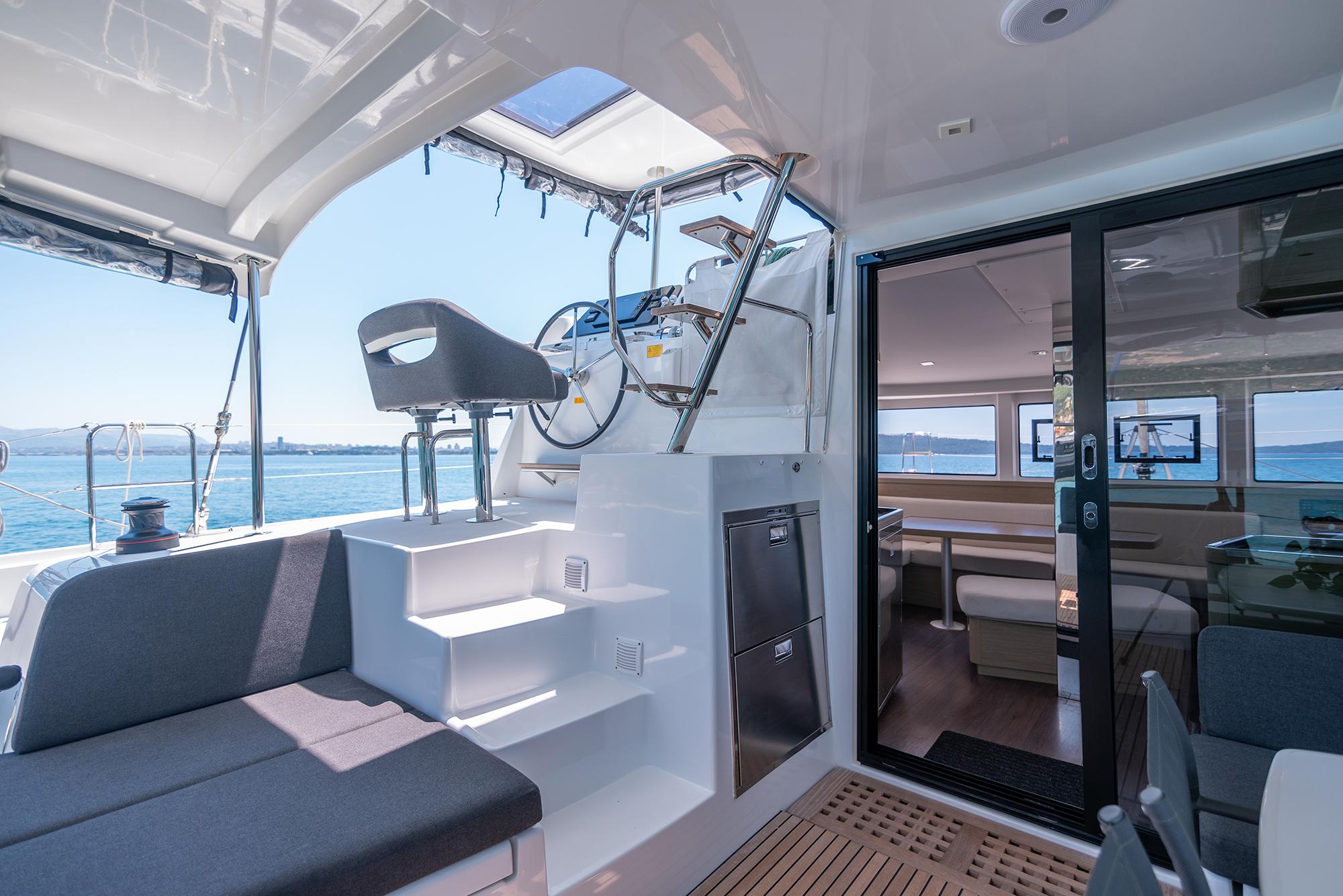 Lagoon 42 OW, picture 6