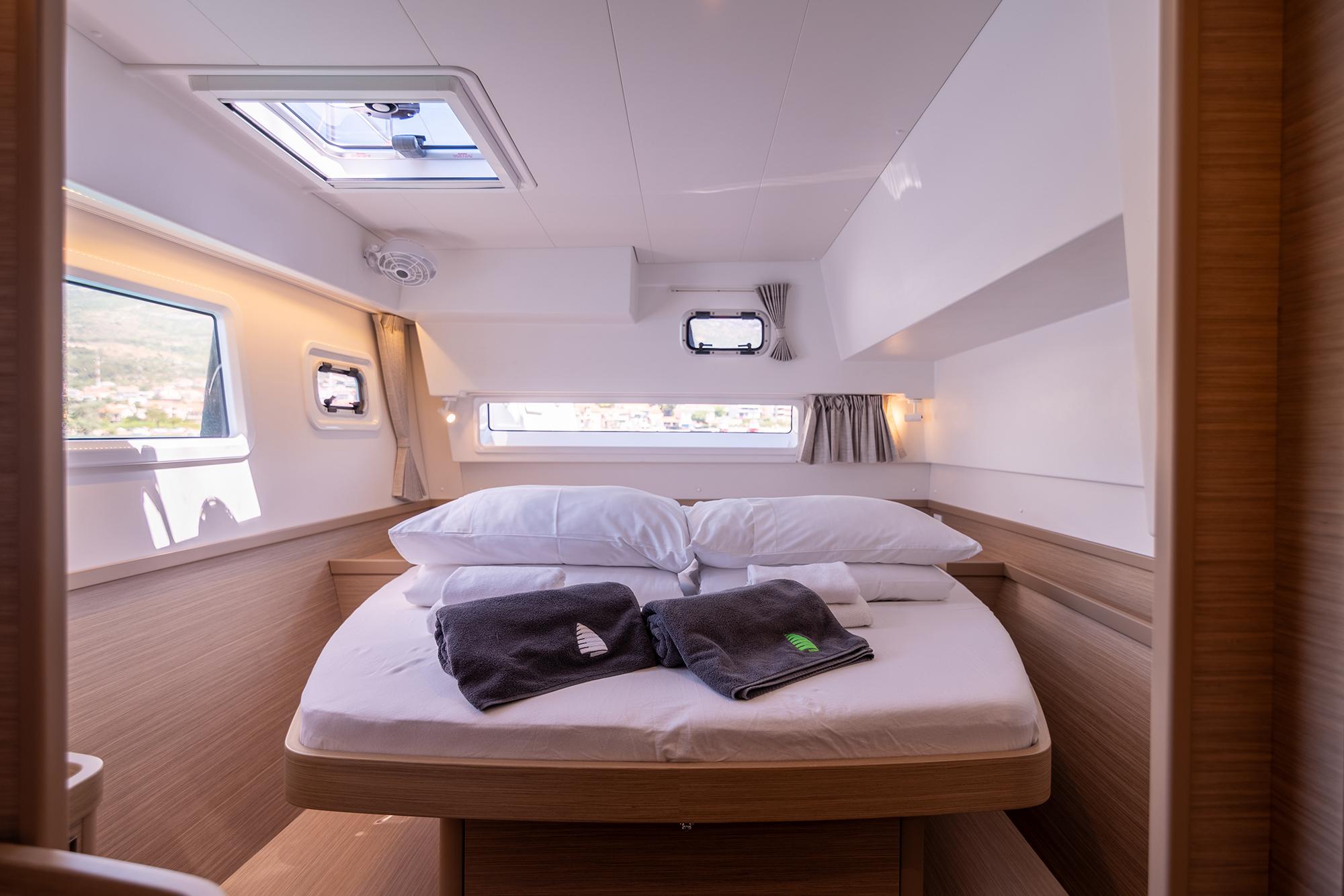 Lagoon 42 OW, picture 11