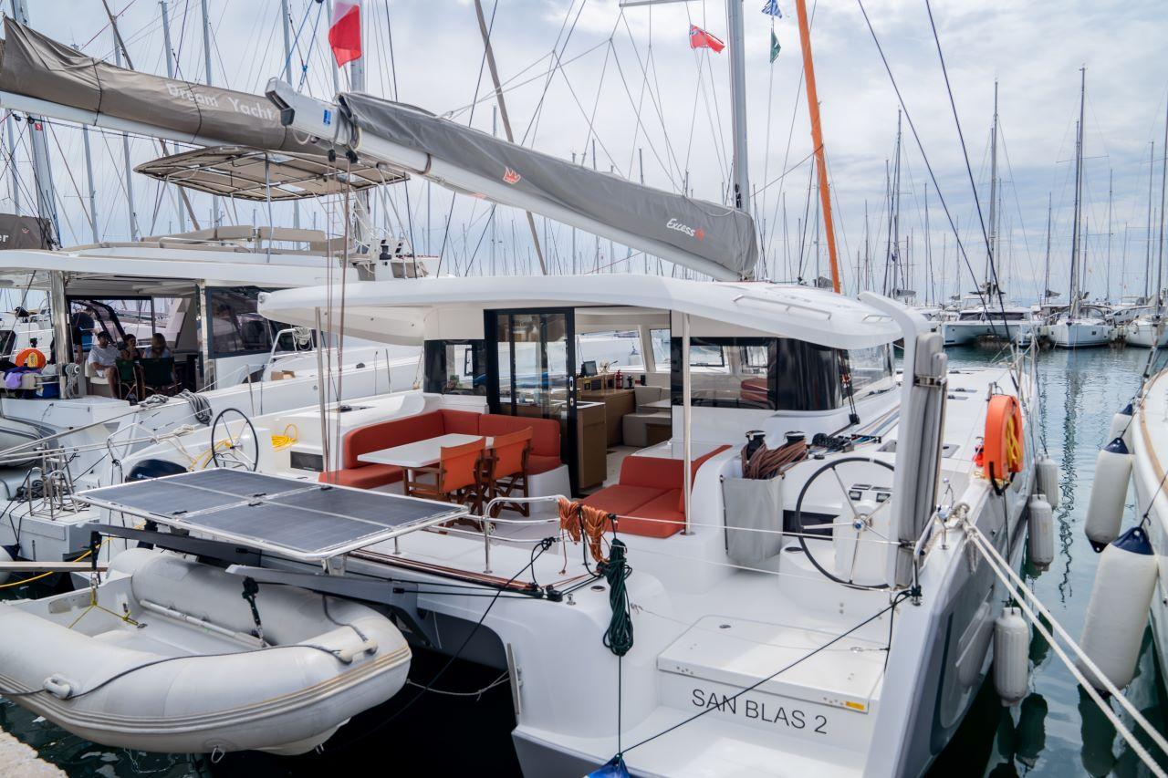 Excess 14 - 4 + 2 cab., picture 1