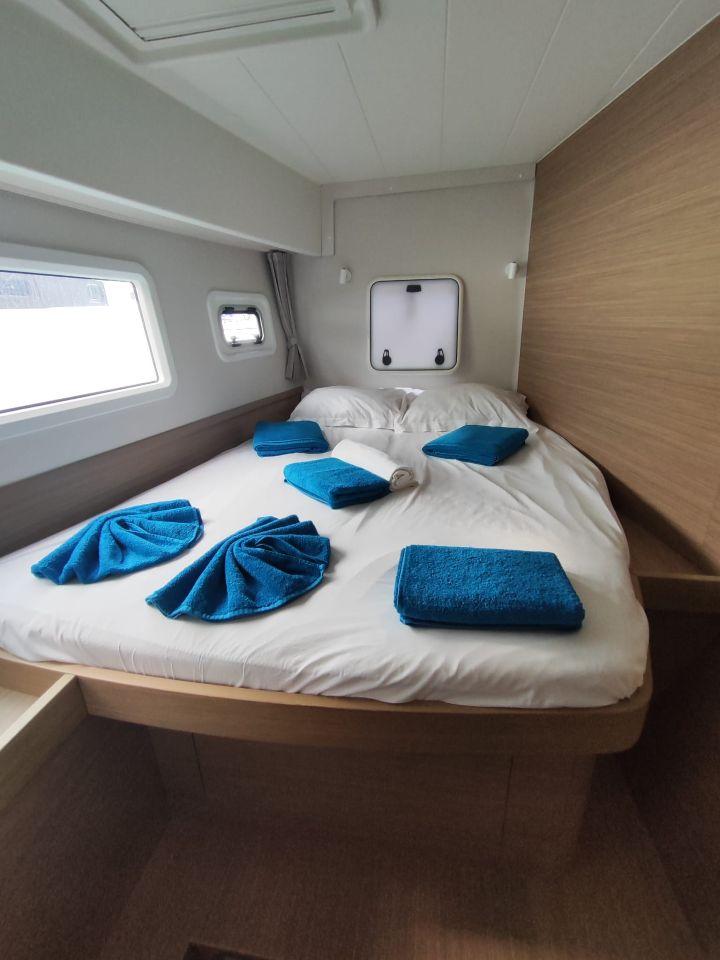 Lagoon 42 - 4 + 2 cab., picture 9