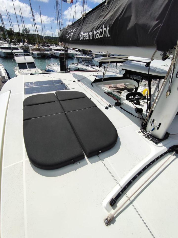 Lagoon 42 - 4 + 2 cab., picture 3