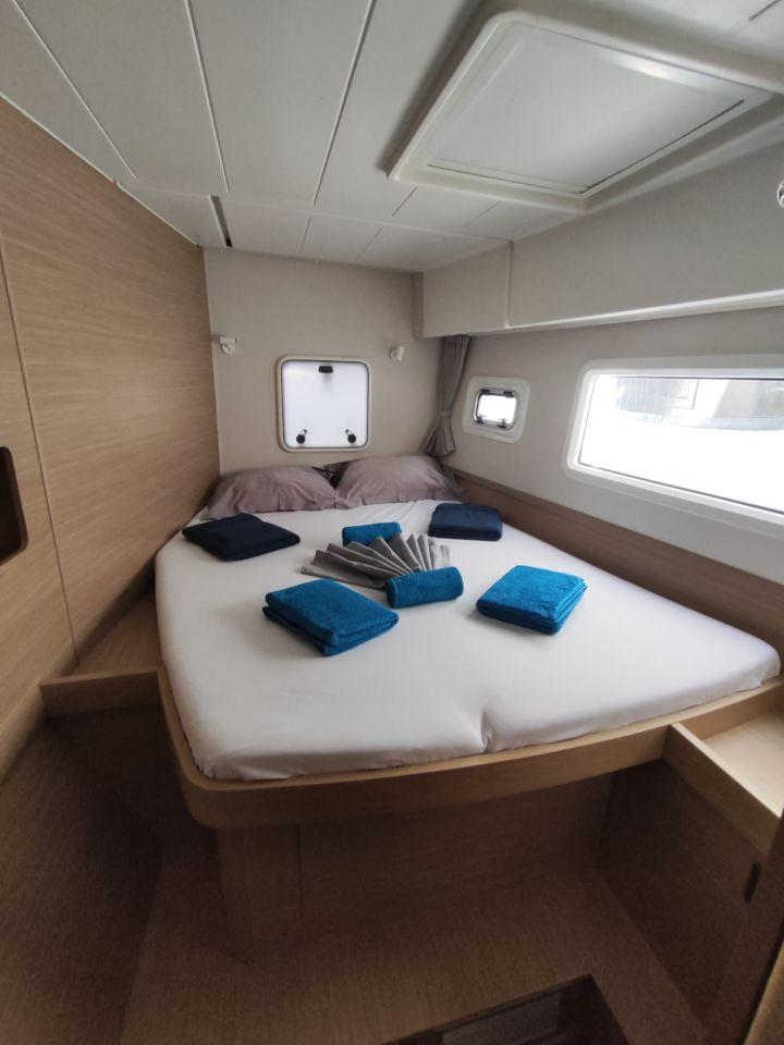 Lagoon 42 - 4 + 2 cab., picture 10