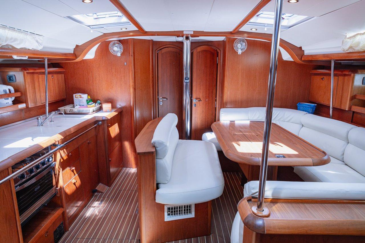 Sun Odyssey 49, picture 6