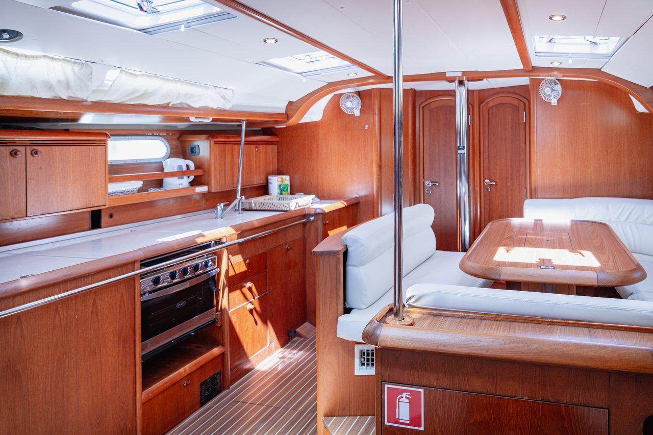 Sun Odyssey 49, picture 8