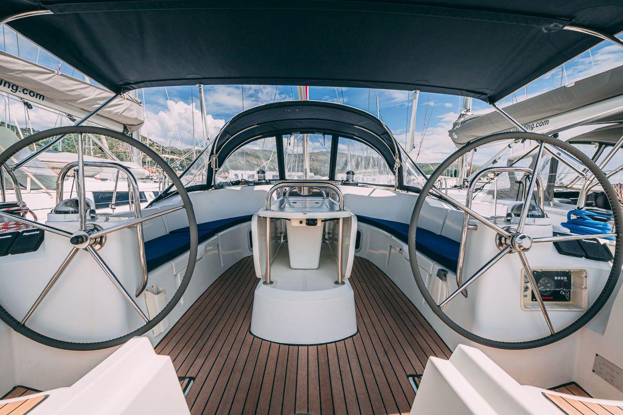 Sun Odyssey 49i, picture 6