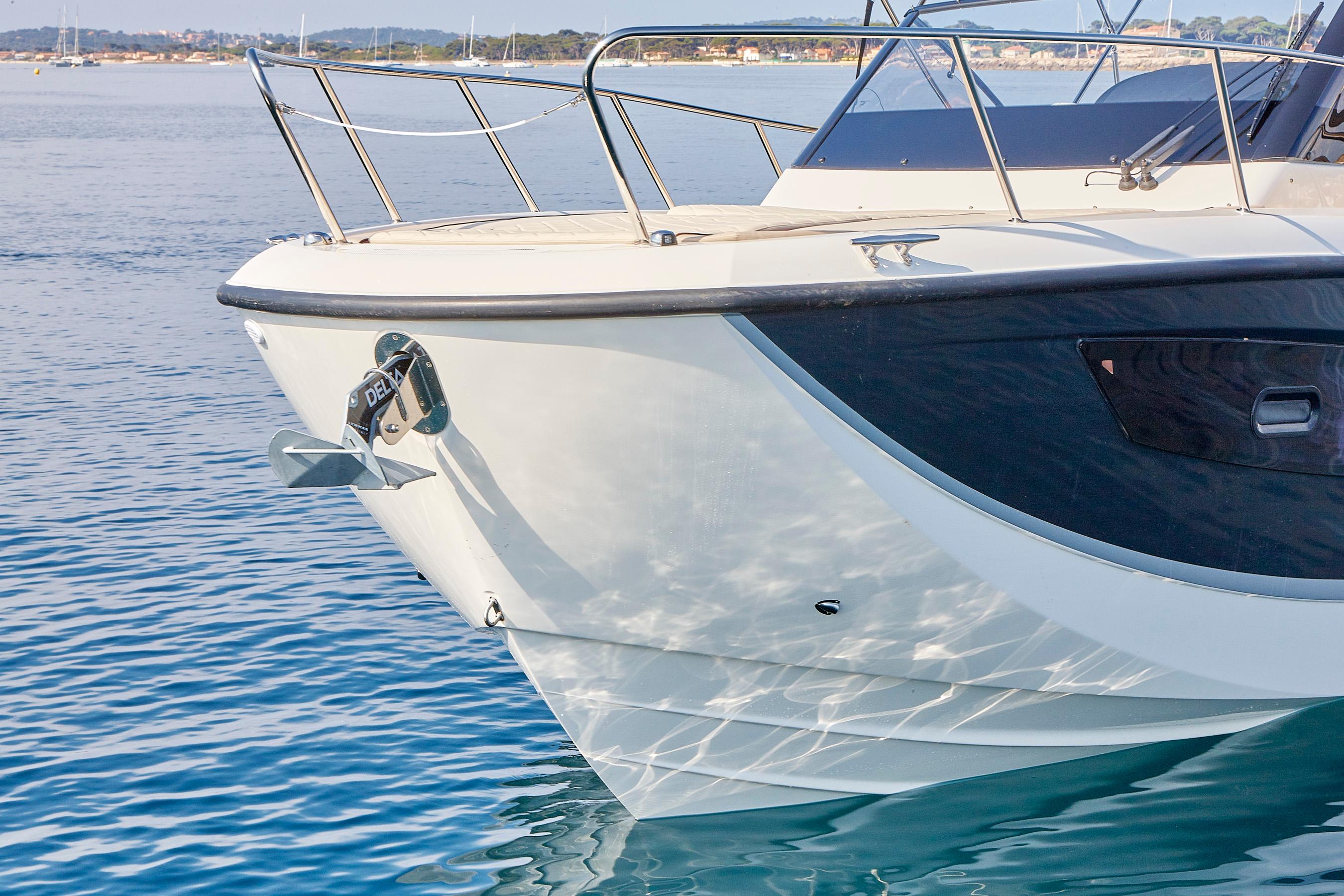 Quicksilver Activ 875 Sundeck, picture 15