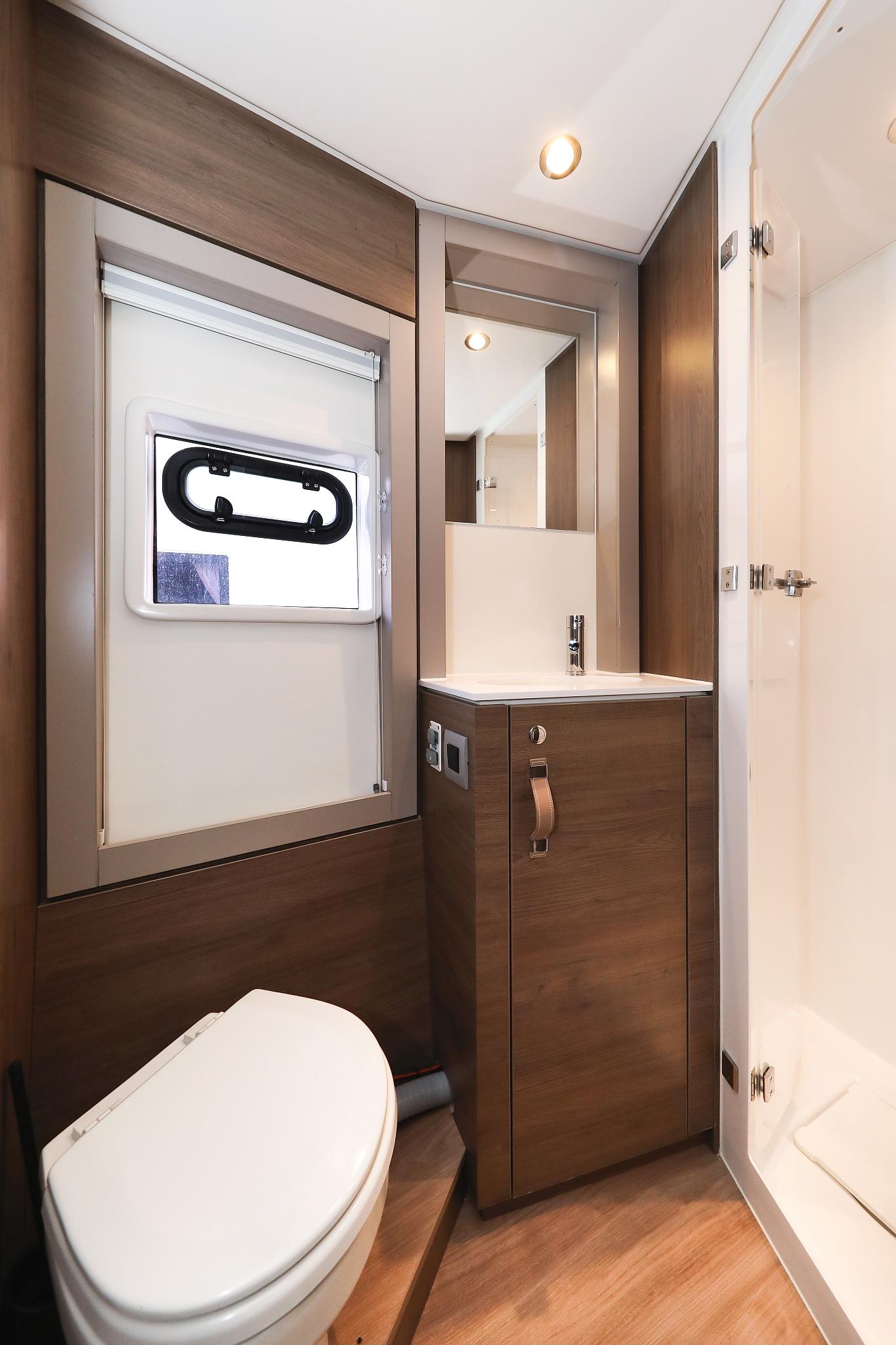 Bali 4.4 - 4 + 2 cab., picture 36