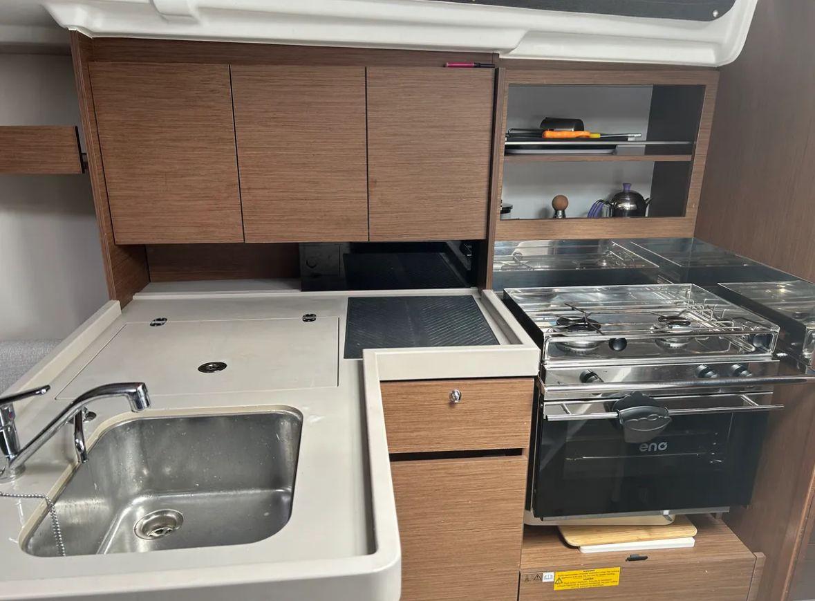 Oceanis 34.1 - 3 cab., picture 12