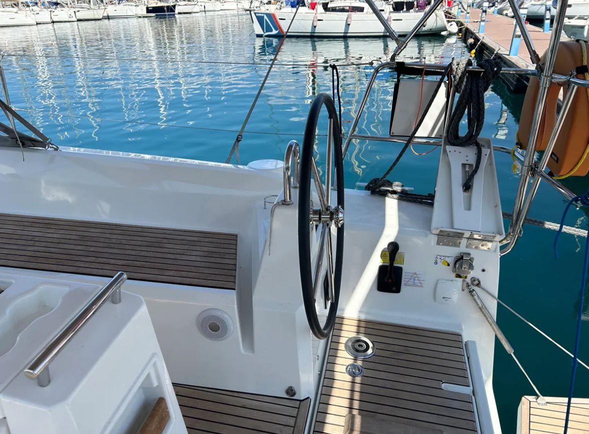 Oceanis 34.1 - 3 cab., picture 8