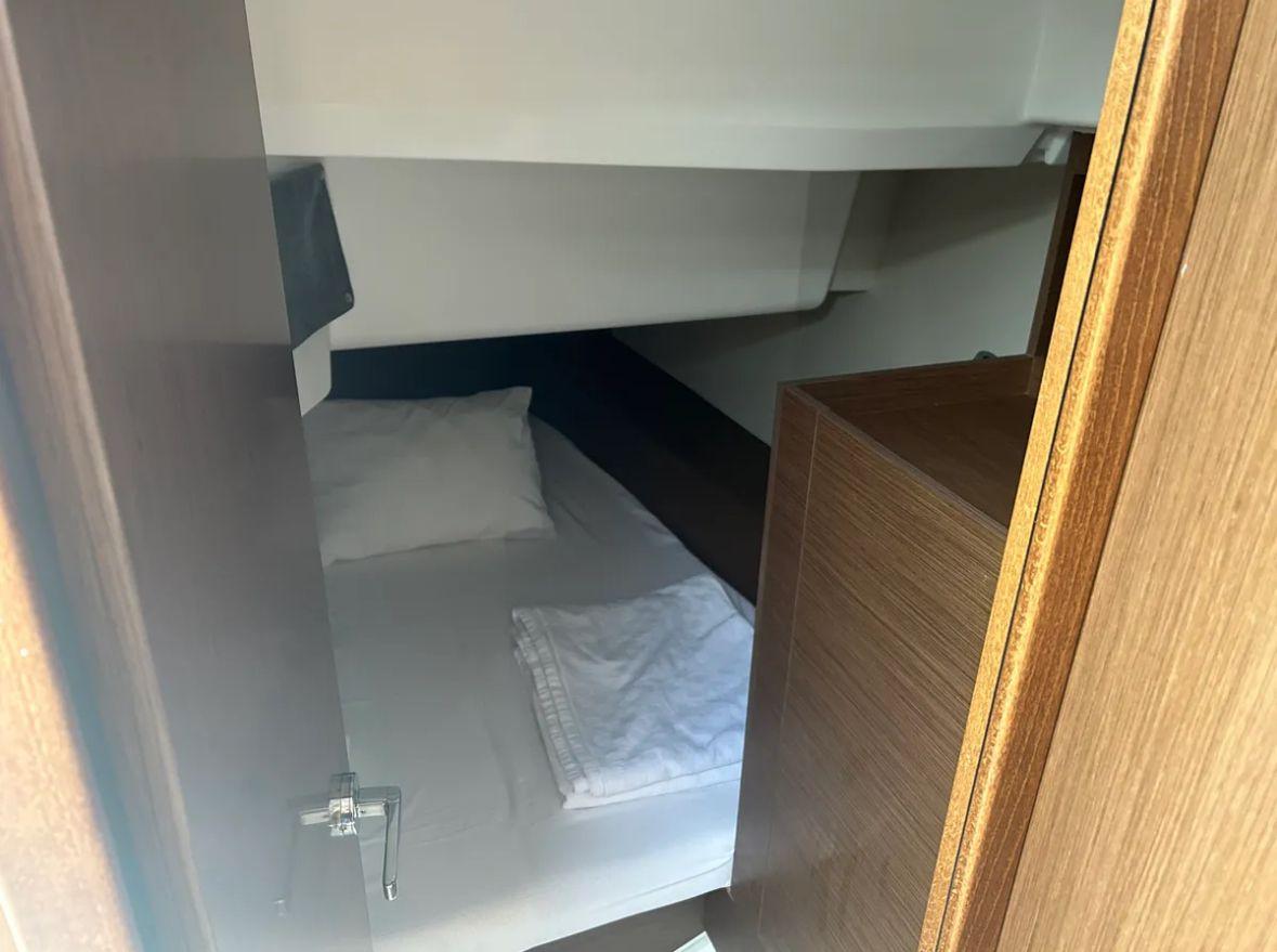 Oceanis 34.1 - 3 cab., picture 16