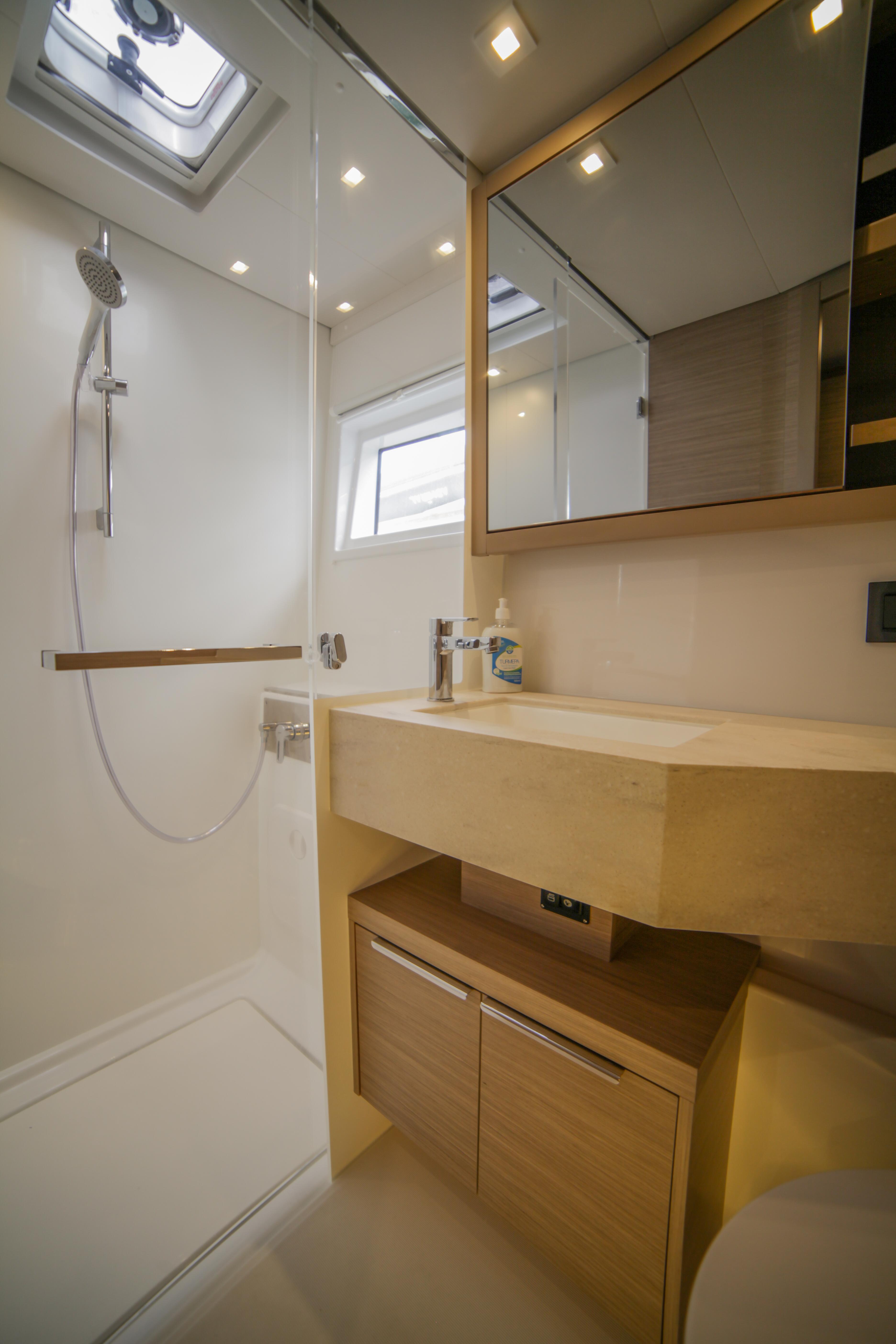 Lagoon 46 - 4 + 1 cab., picture 21