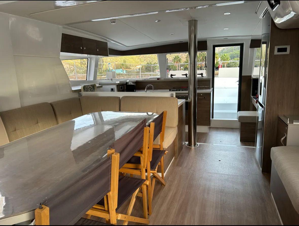 Bali 4.2 - 4 + 1 cab., picture 12