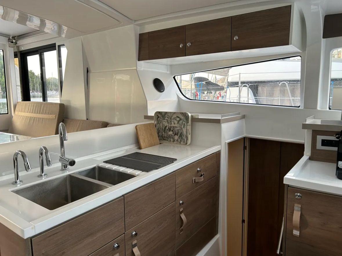 Bali 4.2 - 4 + 1 cab., picture 14