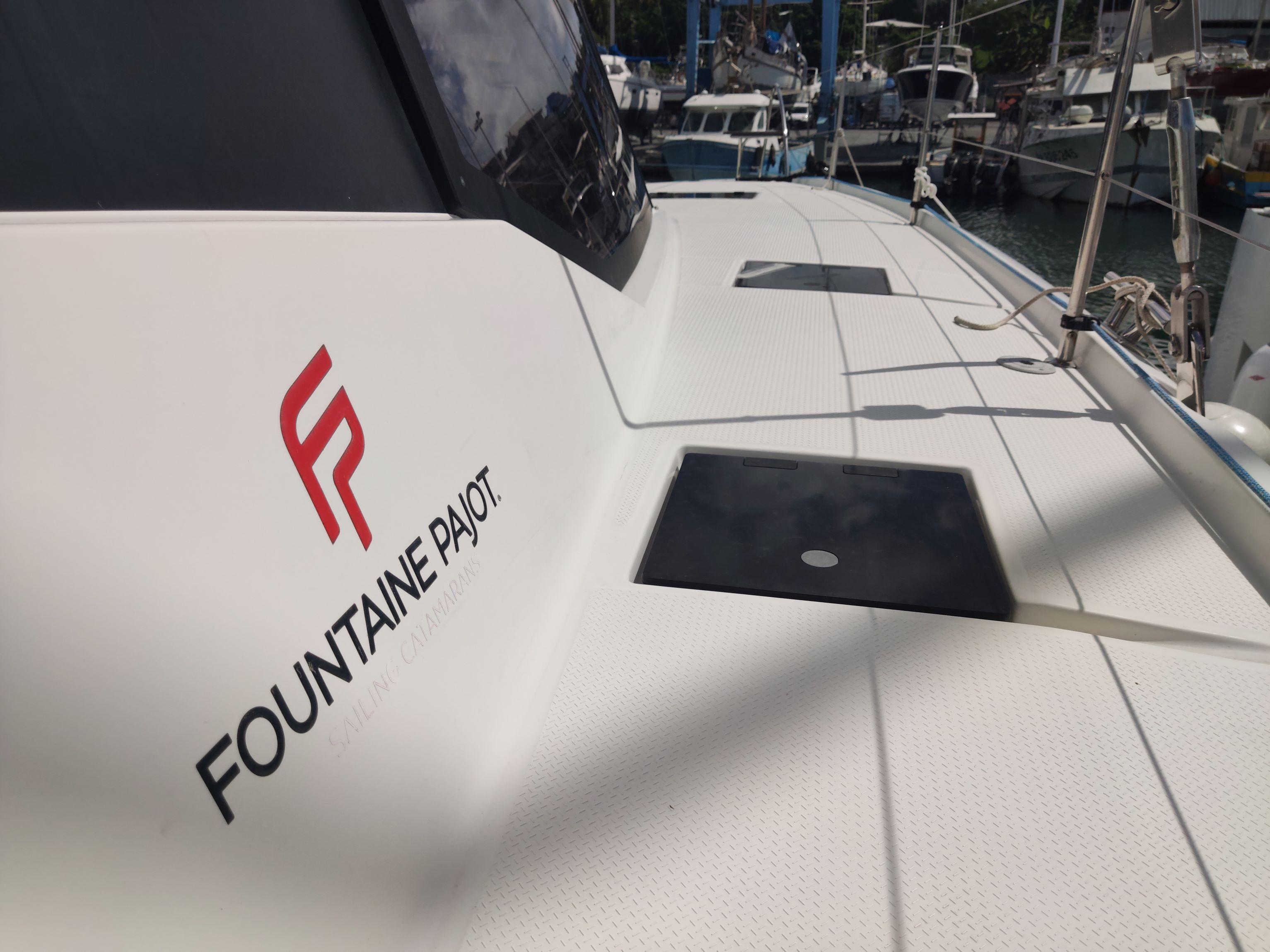 Fountaine Pajot Astrea 42 - 4 + 2 cab. - Atchoum, picture 3