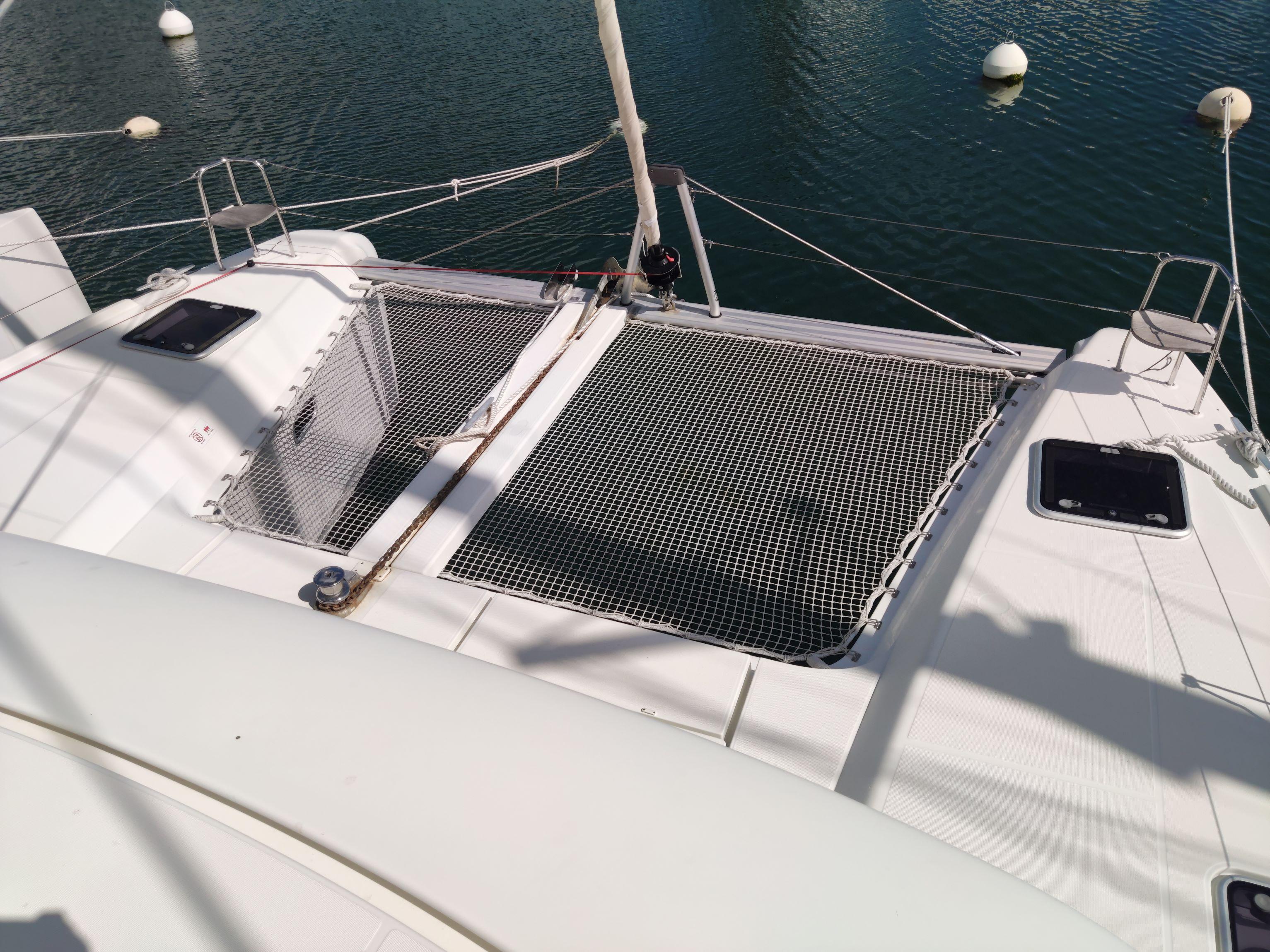 Lagoon 42 - 4 + 2 cab., picture 9