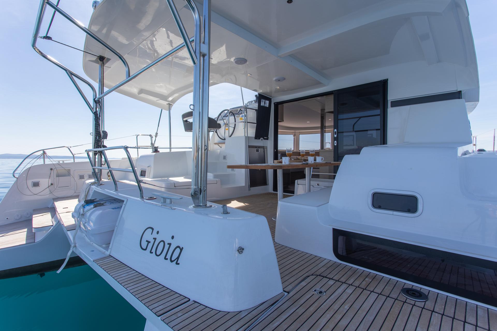 Lagoon 42 - 4 + 2 cab., picture 4