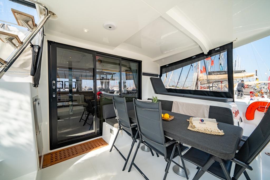 Lagoon 42 - 4 + 2 cab., picture 3