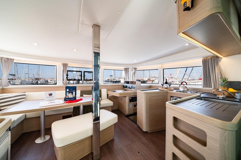 Lagoon 42 - 4 + 2 cab., picture 9
