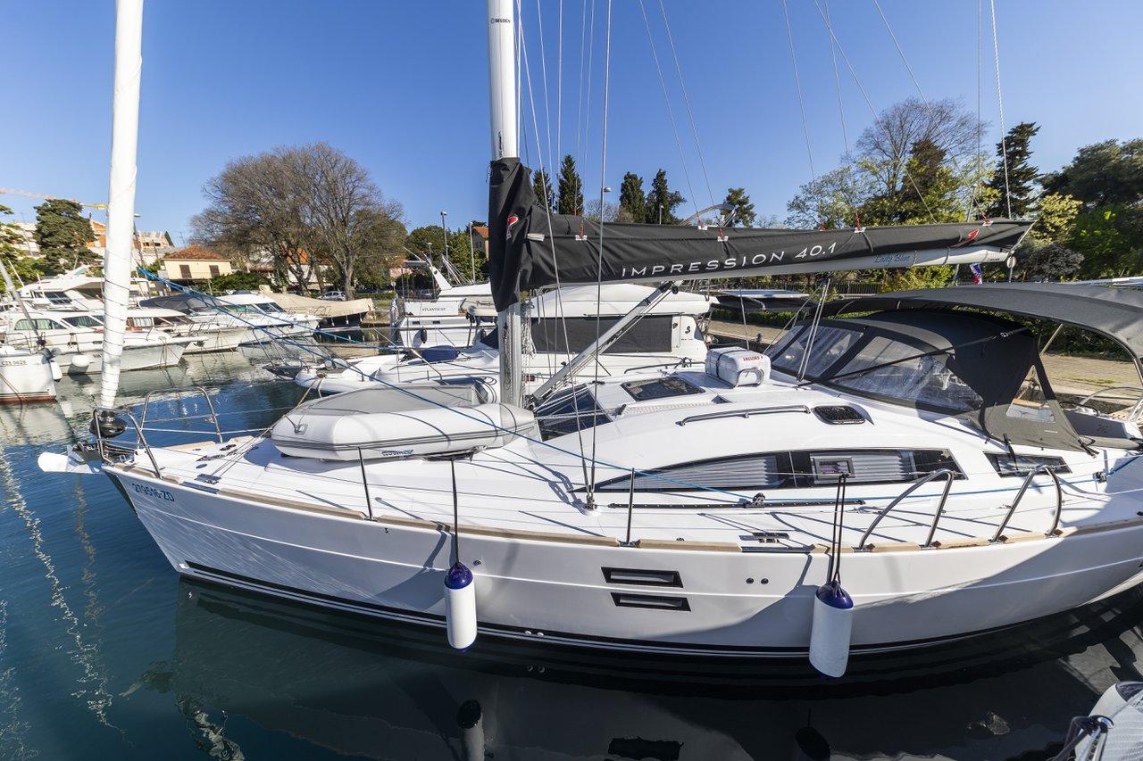 Elan Impression 40.1, picture 1