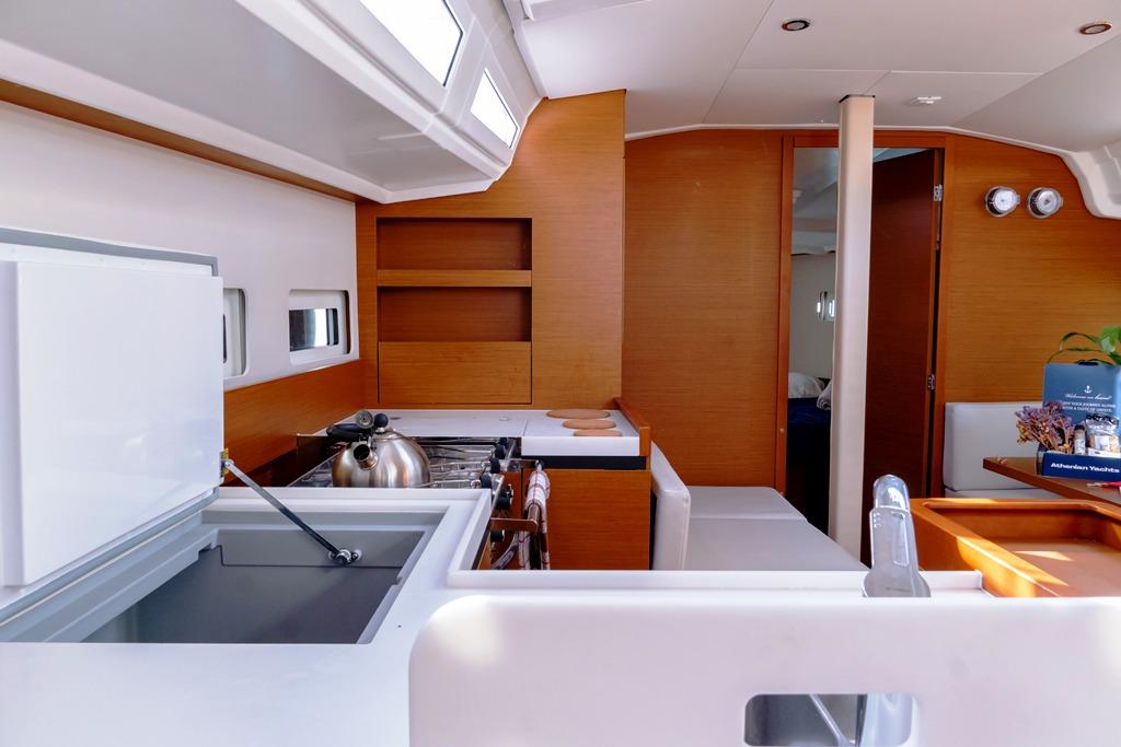 Sun Odyssey 410 - 3 cab., picture 8