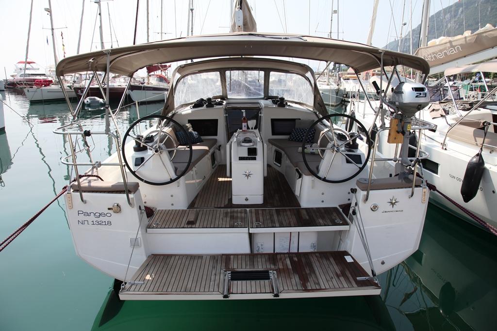 Sun Odyssey 410 - 3 cab., picture 1