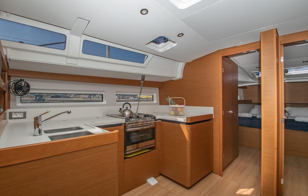 Sun Odyssey 490 - 4 cab., picture 7