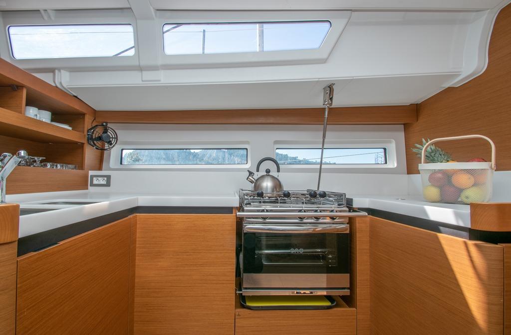 Sun Odyssey 490 - 4 cab., picture 11