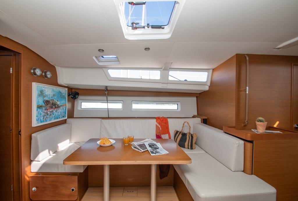 Sun Odyssey 490 - 4 cab., picture 6