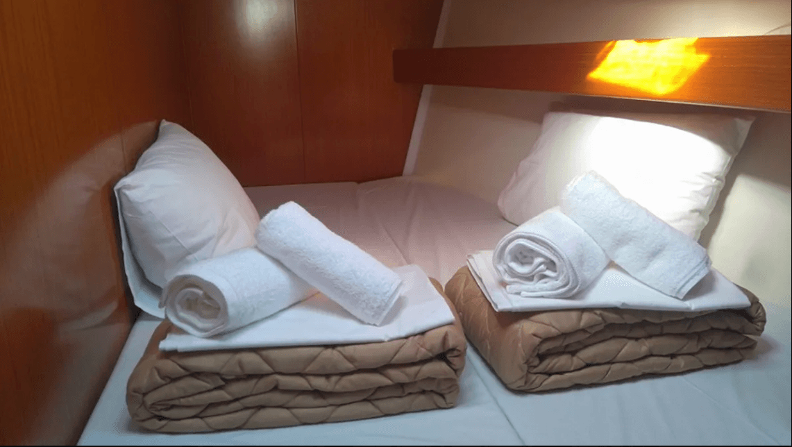 Cyclades 50.4 - 4 + 1 cab., picture 13