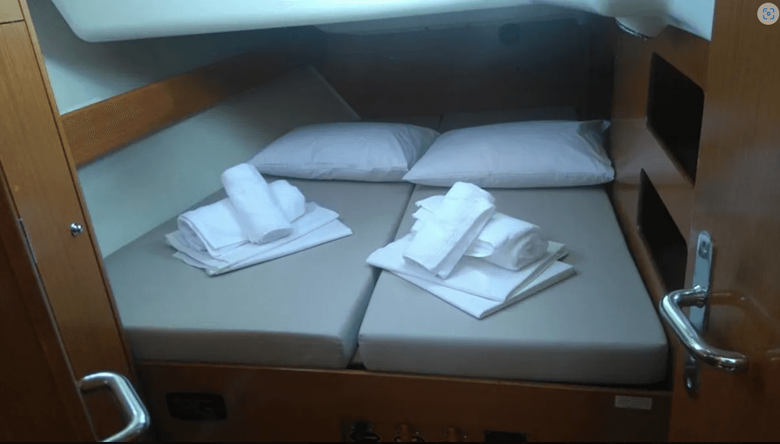 Cyclades 50.4 - 4 + 1 cab., picture 14