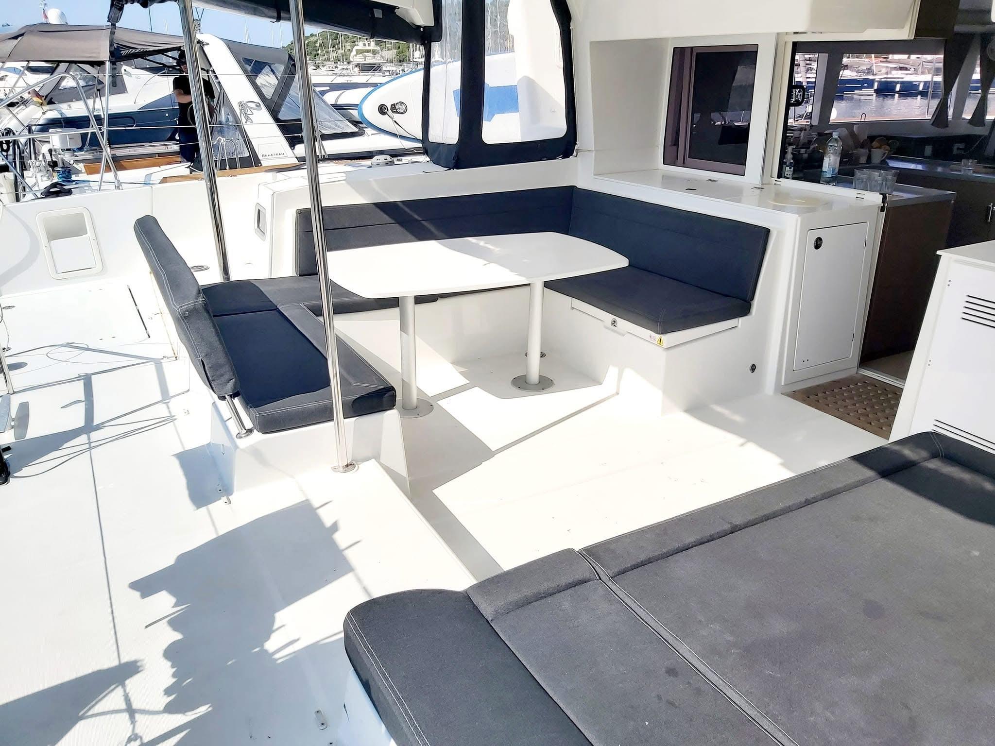 Lagoon 450 F - 4 + 2 cab., picture 17