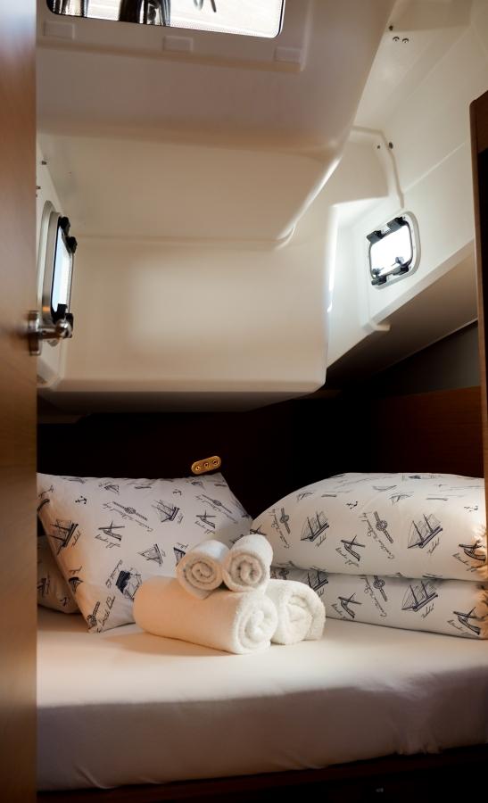 Sun Odyssey 410 - 3 cab., picture 8