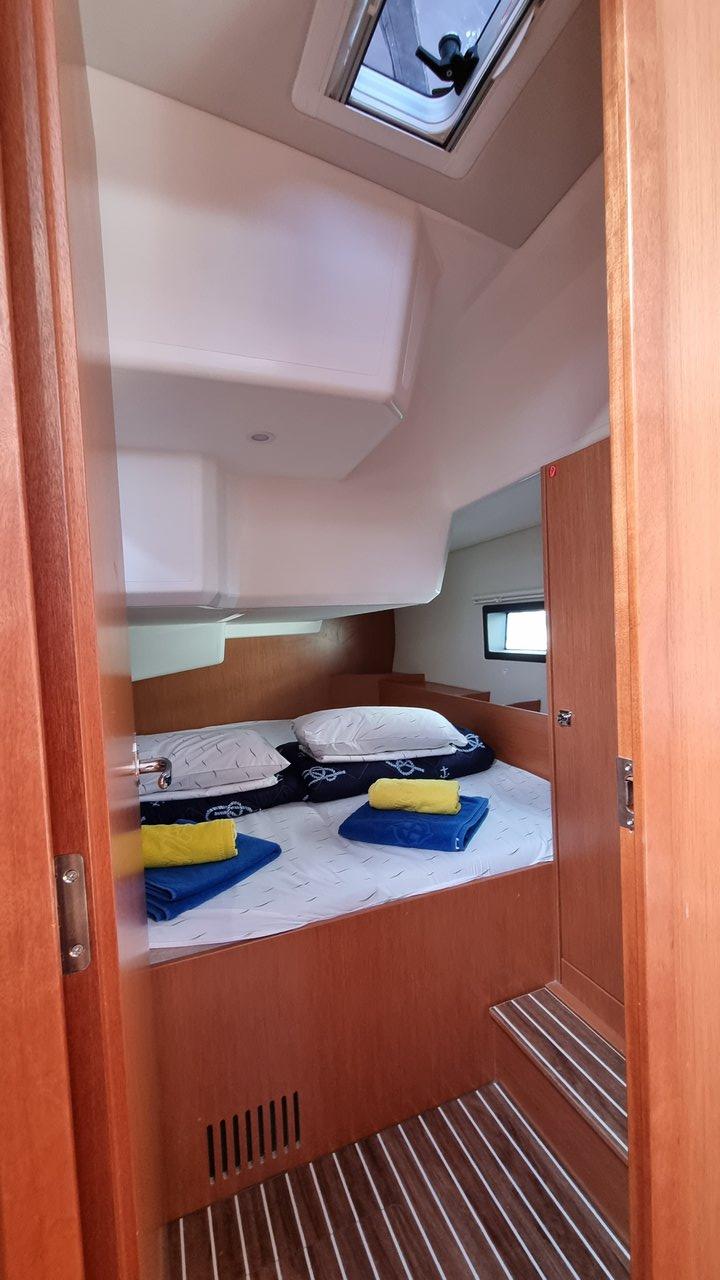 Bavaria C42, picture 12