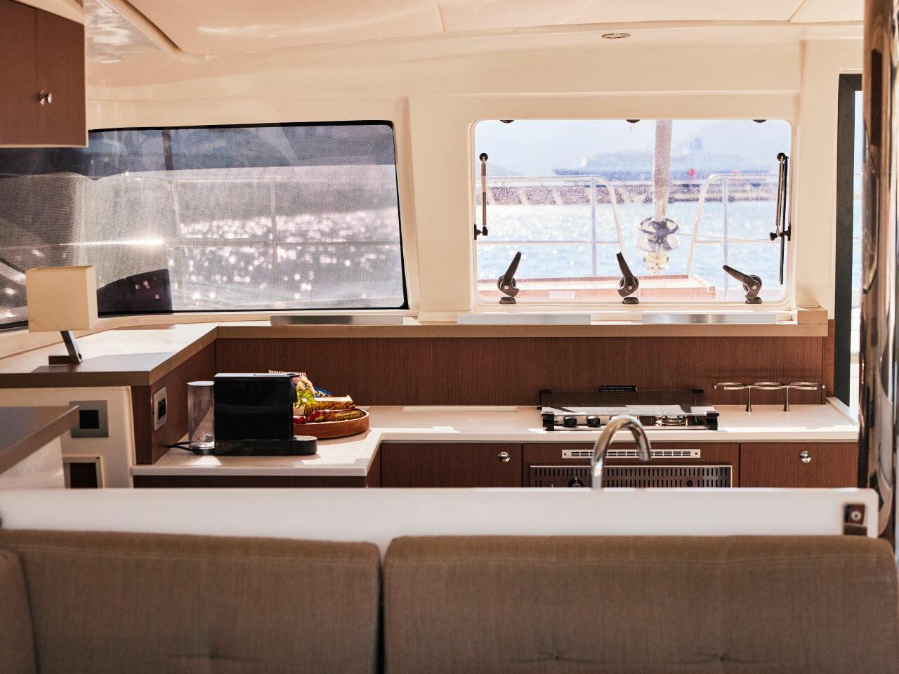 Bali 4.2 - 4 + 1 cab., picture 13