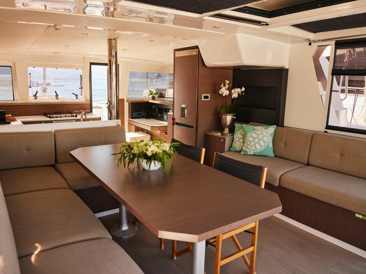 Bali 4.2 - 4 + 1 cab., picture 11