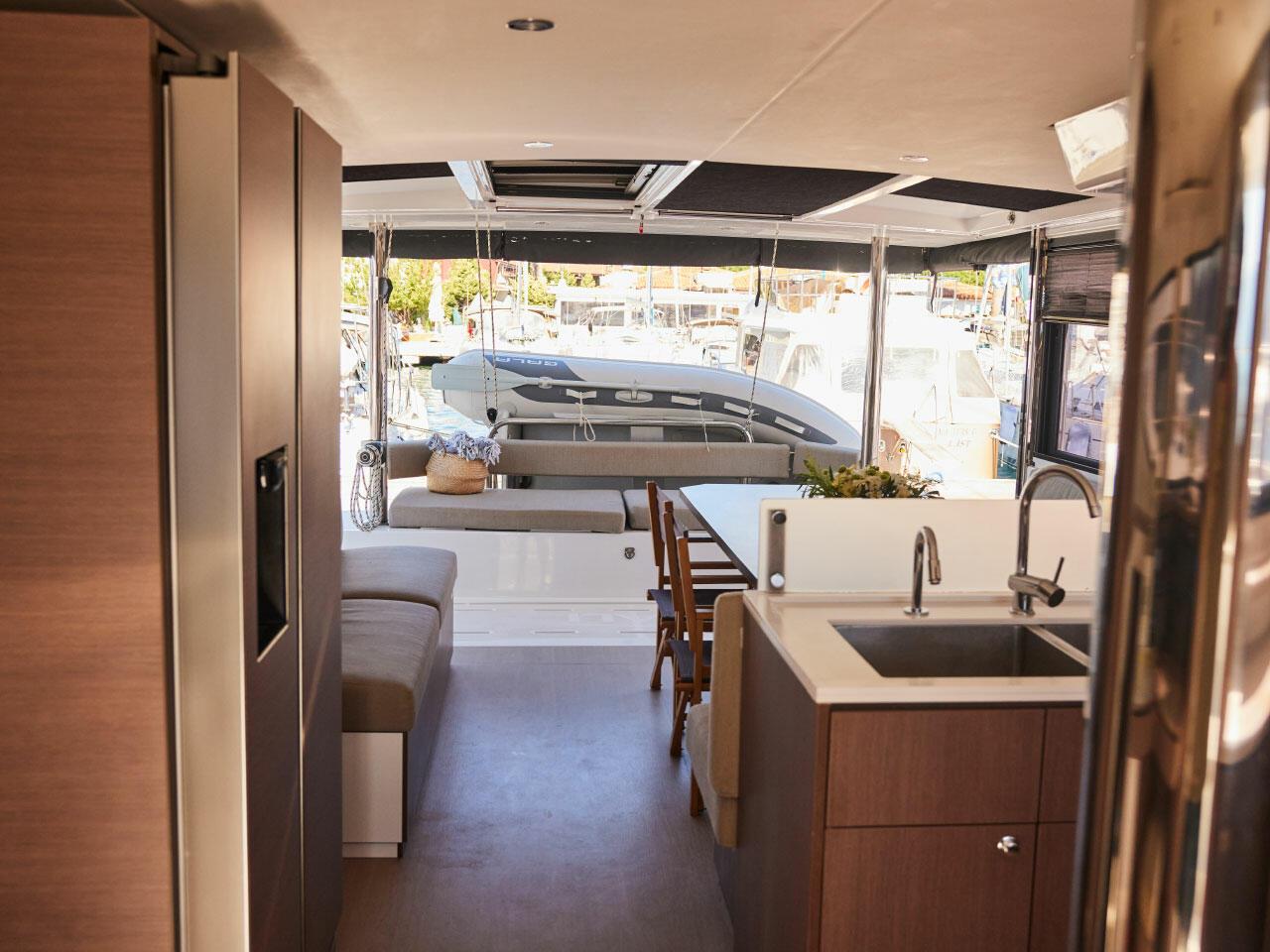 Bali 4.6 - 4 + 1 cab., picture 12