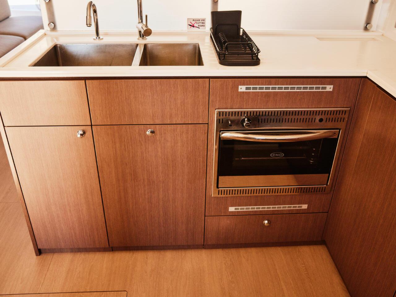 Bali 4.6 - 4 + 1 cab., picture 9