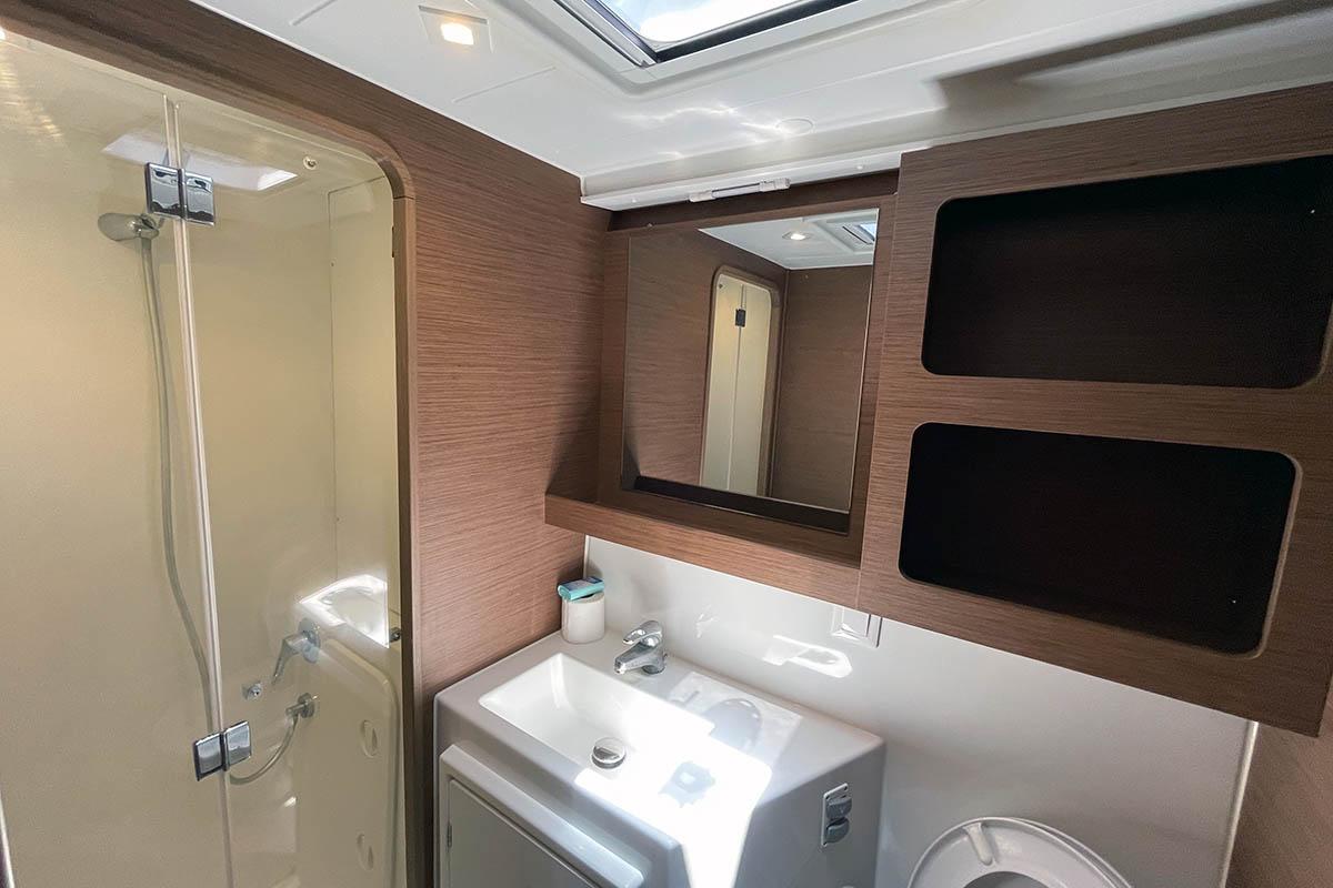 Lagoon 42 - 4 + 2 cab., picture 23