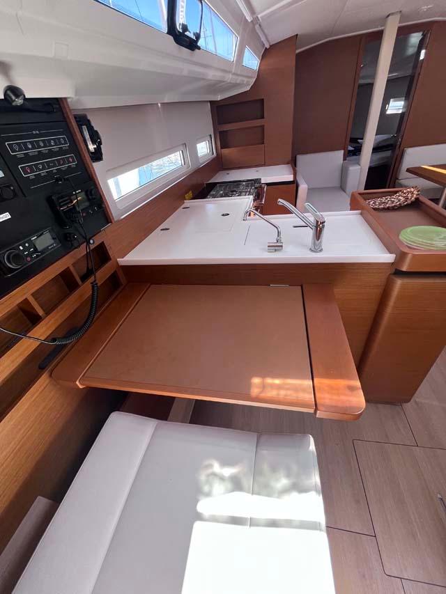 Sun Odyssey 410 - 3 cab., picture 14