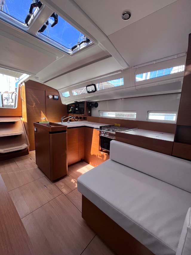 Sun Odyssey 410 - 3 cab., picture 12