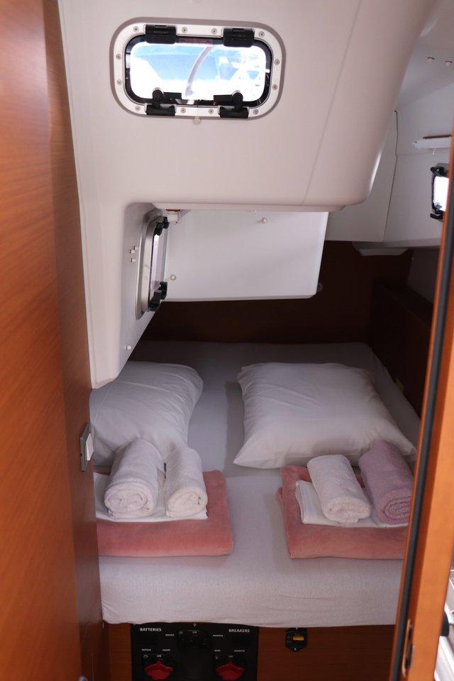 Sun Odyssey 380 - 3 cab., picture 13