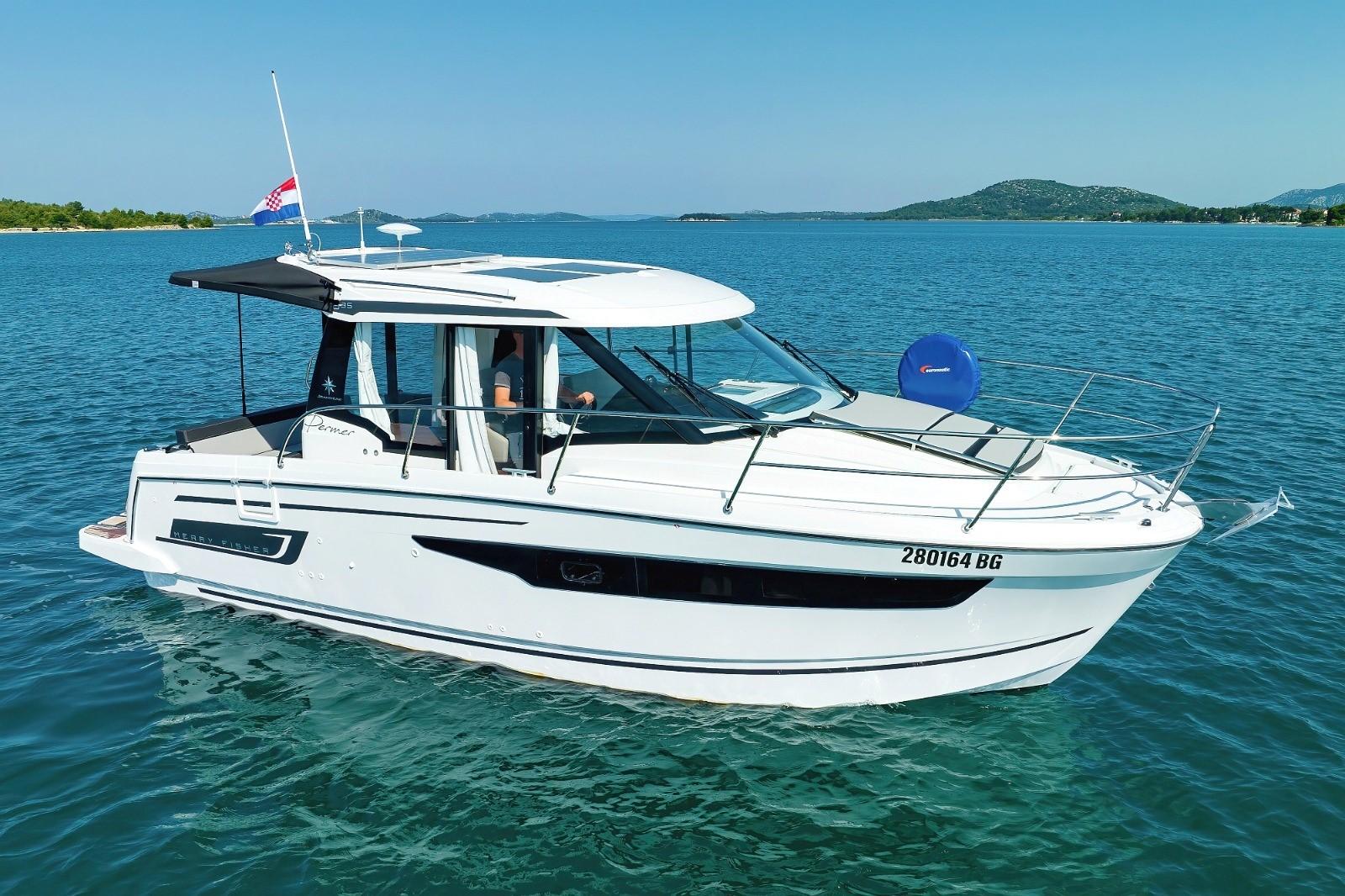 Merry Fisher 895 - 2 cab., picture 1