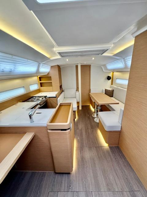 Sun Odyssey 410 - 3 cab., picture 5