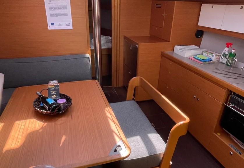 Dufour 430 GL, picture 7