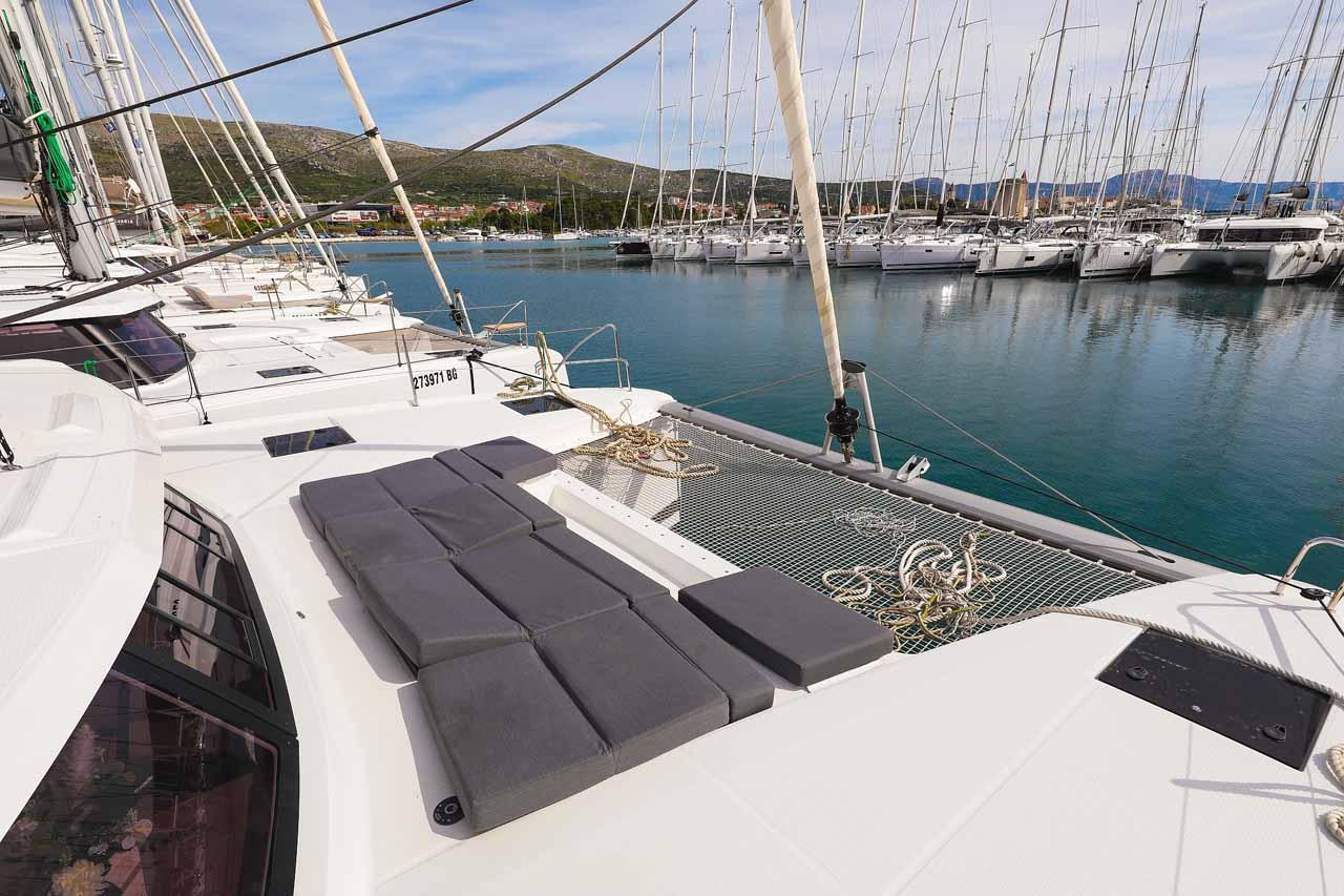 Fountaine Pajot Astrea 42 - 4 + 1 cab., picture 4