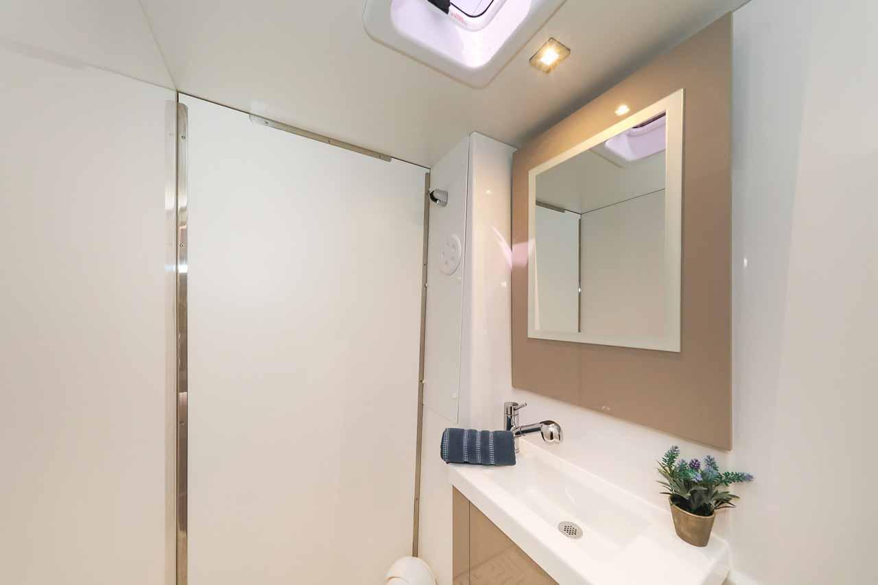 Fountaine Pajot Astrea 42 - 4 + 1 cab., picture 26